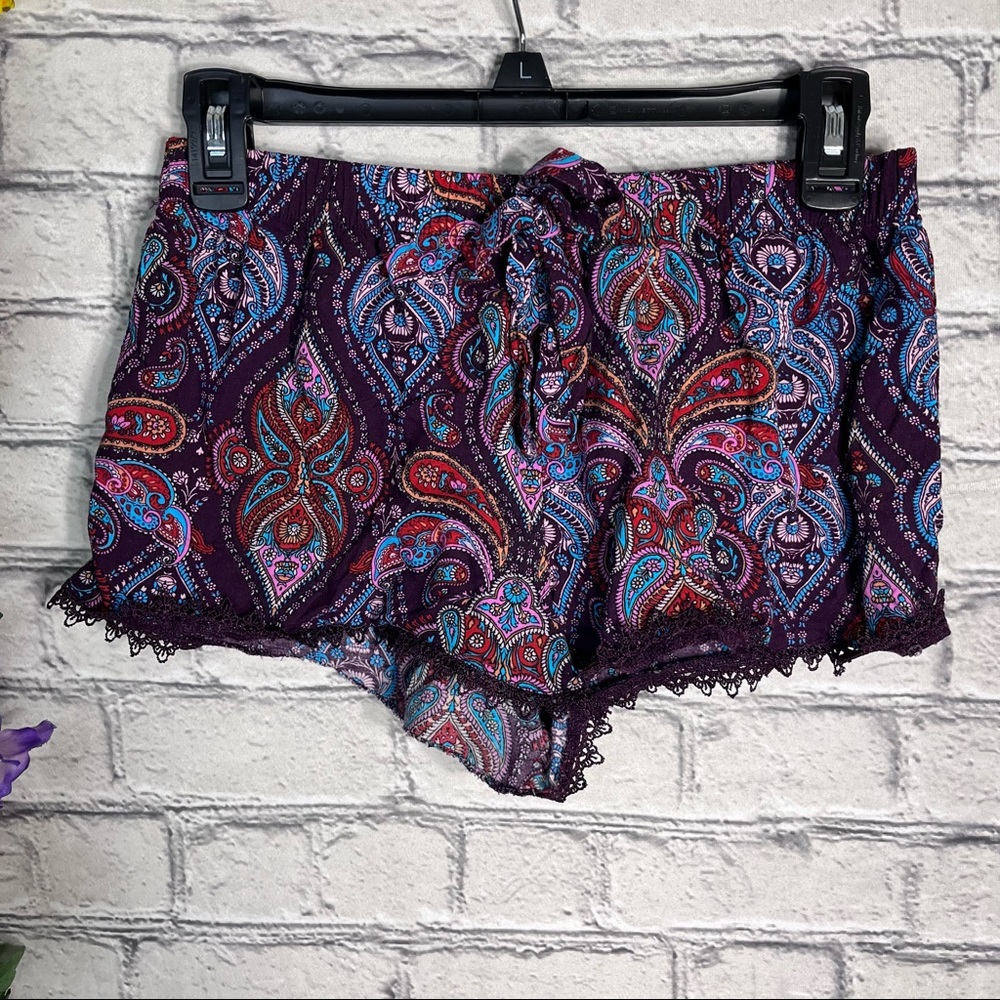 +🌸5/$25🌸Love To Lounge Vibrant Printed Lace Trim Shorts Size XS